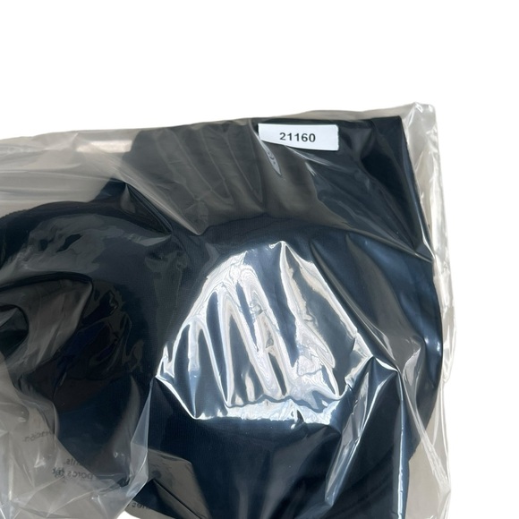 Olga Women Black Contour Underwire Bra Size 38DD 38E Full Coverage - Picture 4 of 4